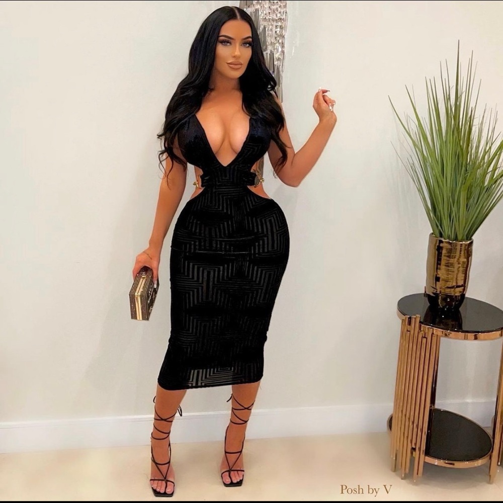 Black velvet dress from PoshbyV